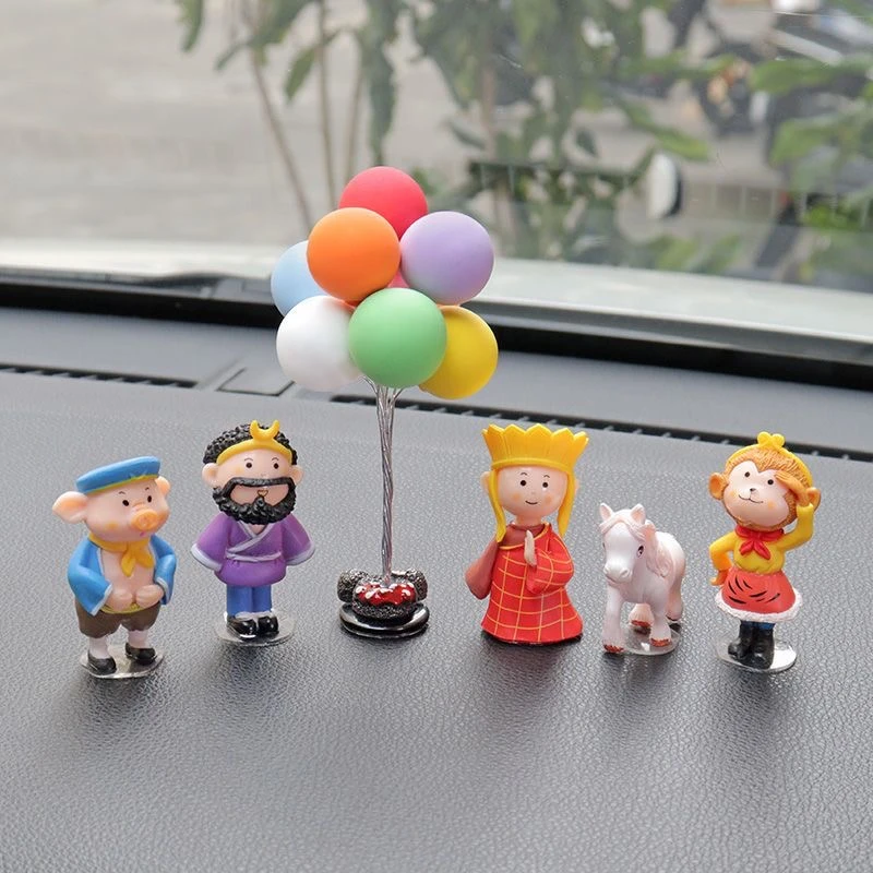 西游记汽车摆件创意中控台车内摆件唐僧孙悟空猪八戒手办车载摆件