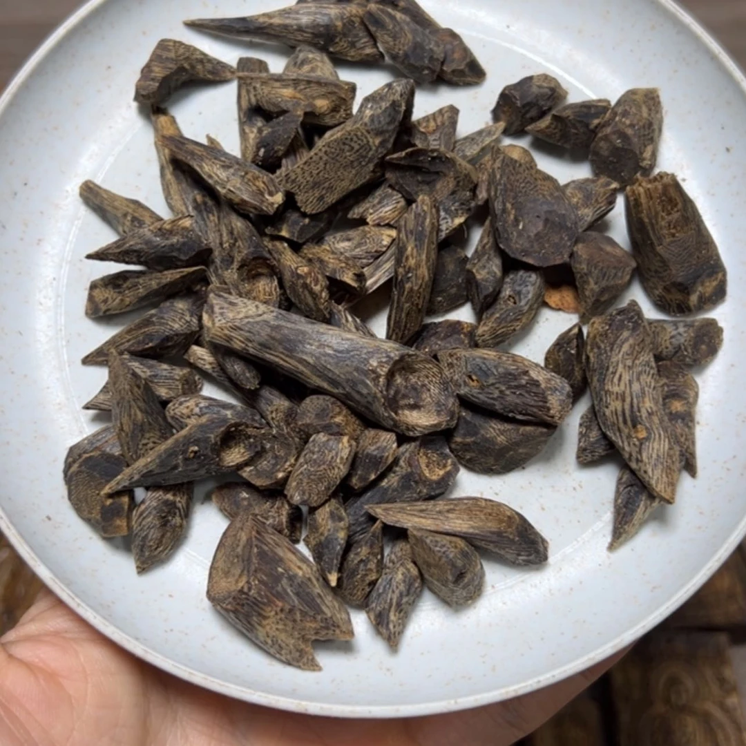 【闪购商品】申**泥沉水树丁59克