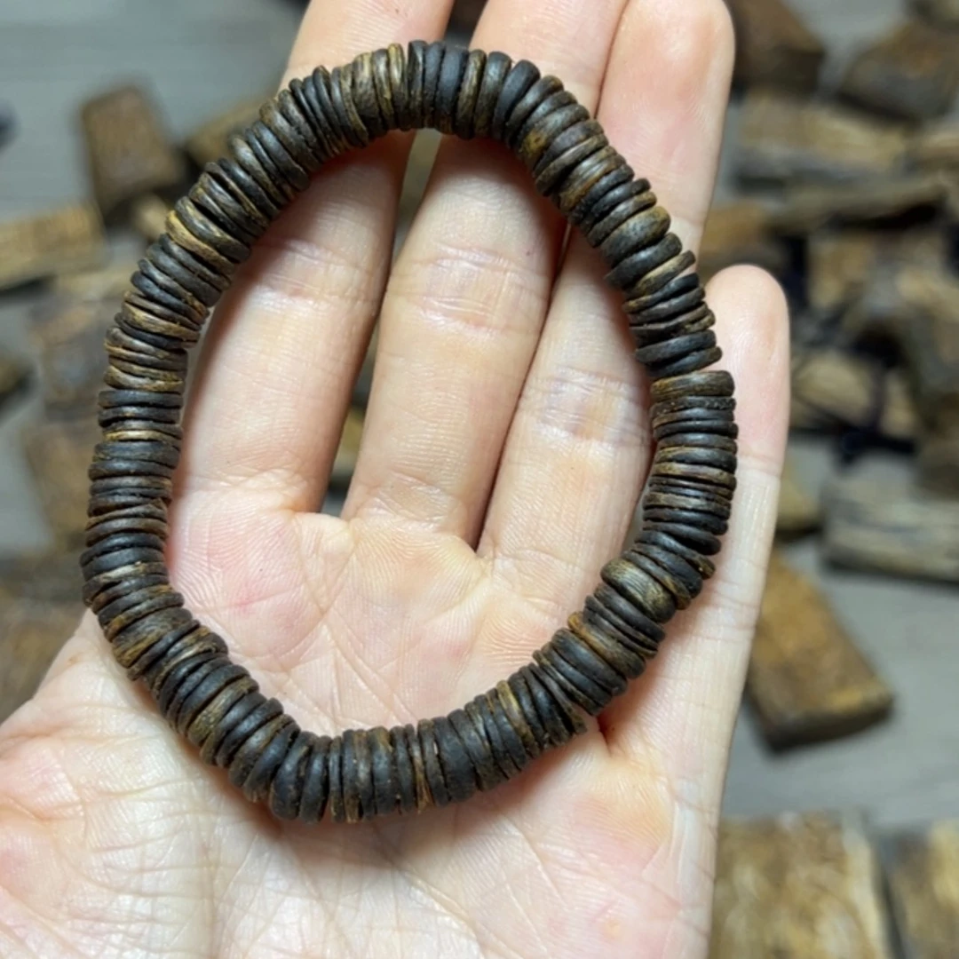 【闪购商品】沉香手串沉水片珠单圈糖结9克