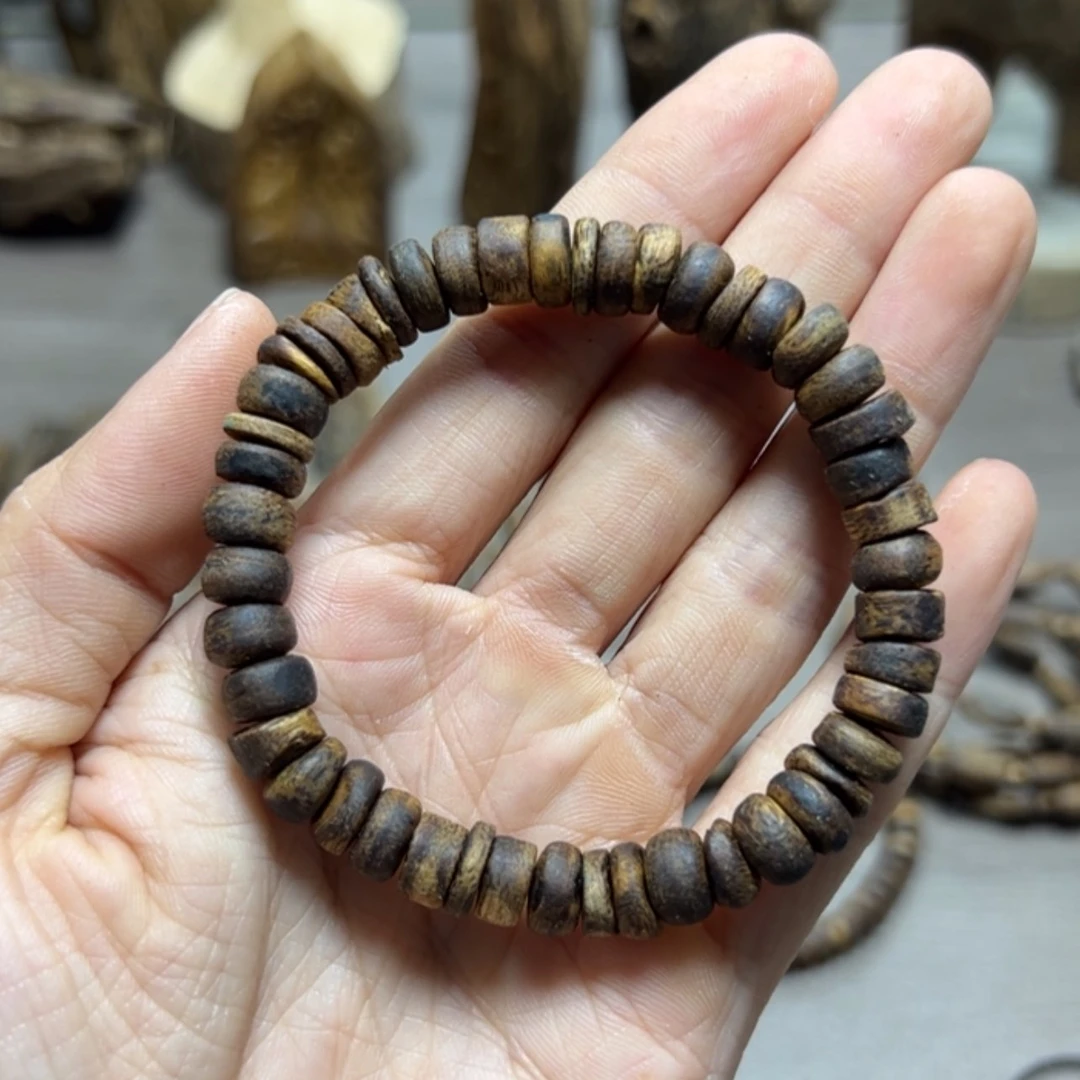 【闪购商品】沉香手串片珠单圈糖结7.8克