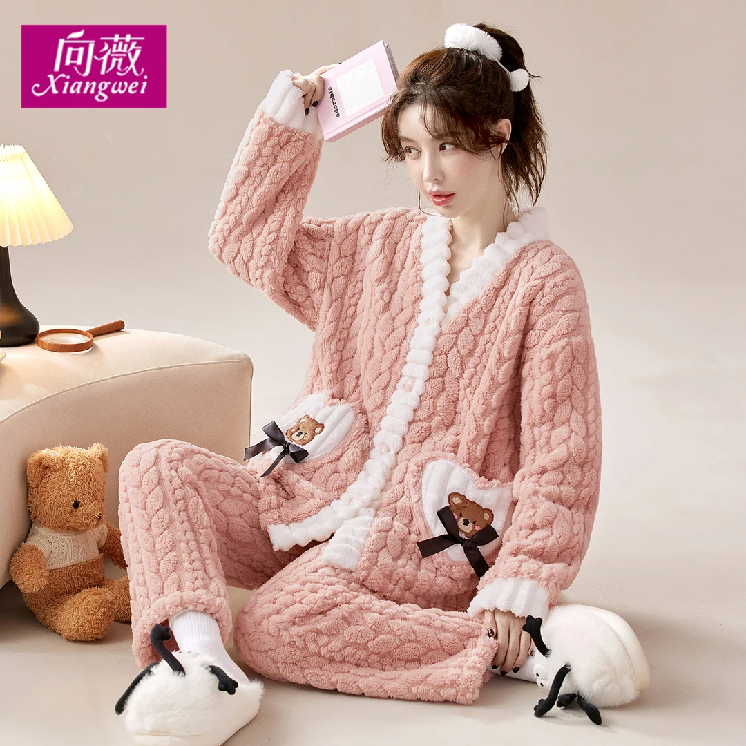 V领爱秋冬款睡衣暖绒法兰绒甜美可爱可外穿大码冬款家居服