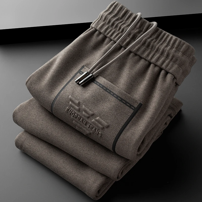 轻奢级冬季厚款保暖高端欧货运动裤男修身大牌风小直筒休闲裤男士