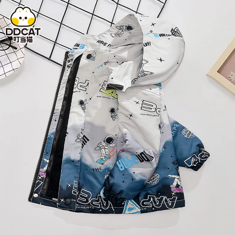 叮当猫男童冲锋衣三合一可拆卸儿童外套宝宝秋装加绒加厚中童潮