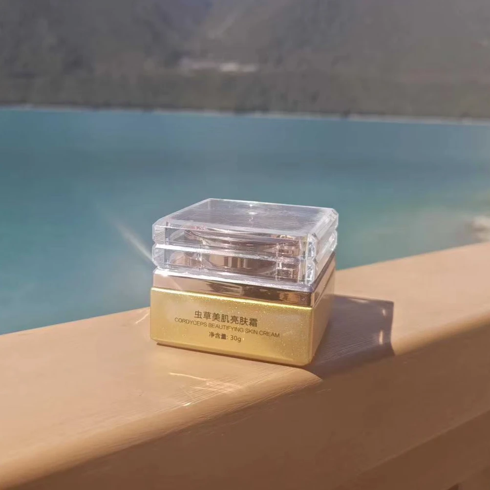 帛妮蔓虫草美肌亮肤霜30g