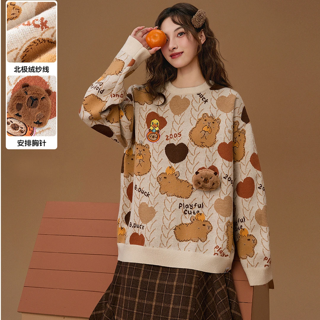 B.Duck小黄鸭卡皮巴拉冬季新款圆领毛衣复古百搭时尚宽松满印毛衫