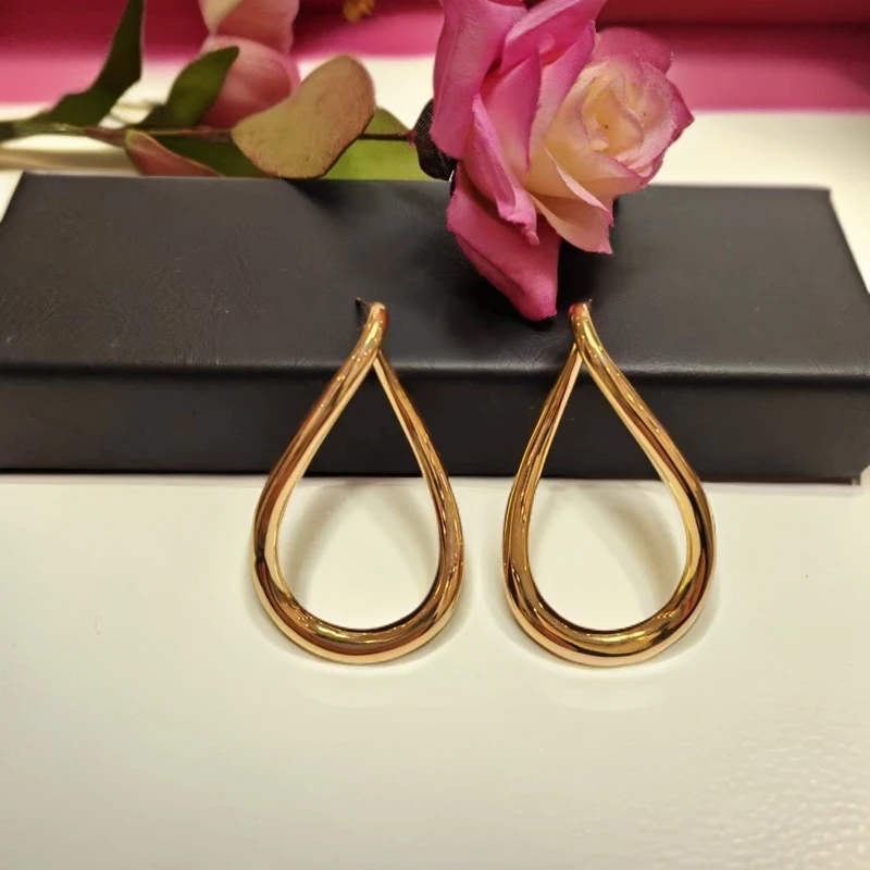 铜合金合成锆石耳饰 UN QA KIZ气质轻奢时尚百搭复古小众简约素款