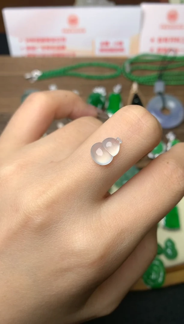 【闪购商品】定制翡翠未镶嵌裸石（镶嵌定制）