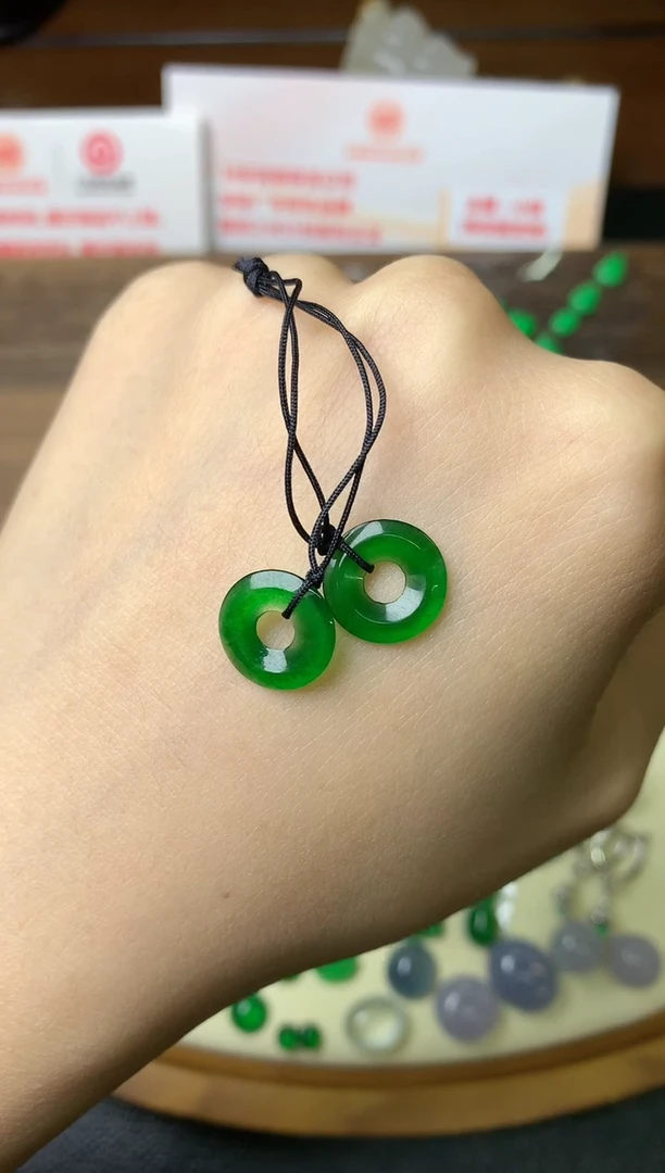 【闪购商品】定制翡翠未镶嵌裸石（镶嵌定制）