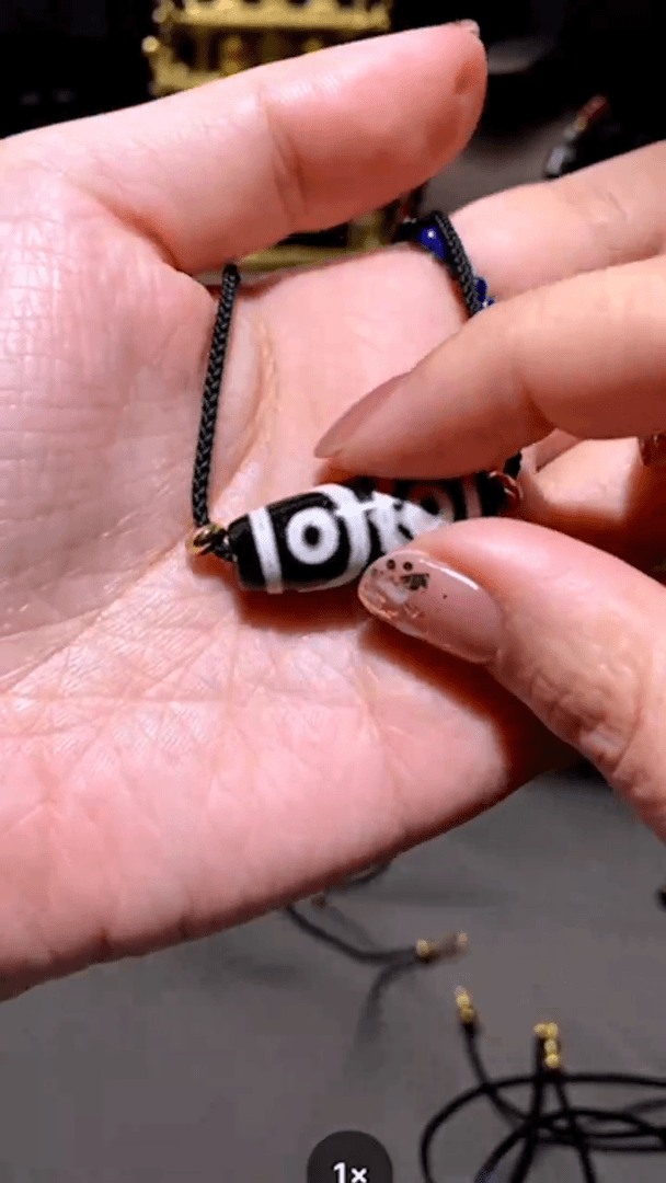 【闪购商品】创意设计宝盖三