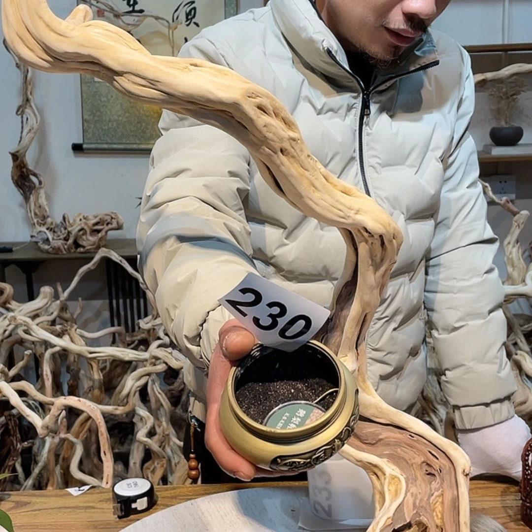 【闪购商品】12345678卖**王