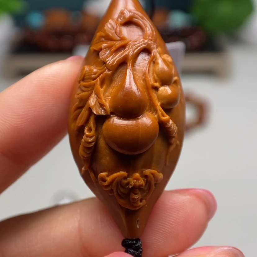 【闪购商品】橄榄核核雕浮雕葫芦