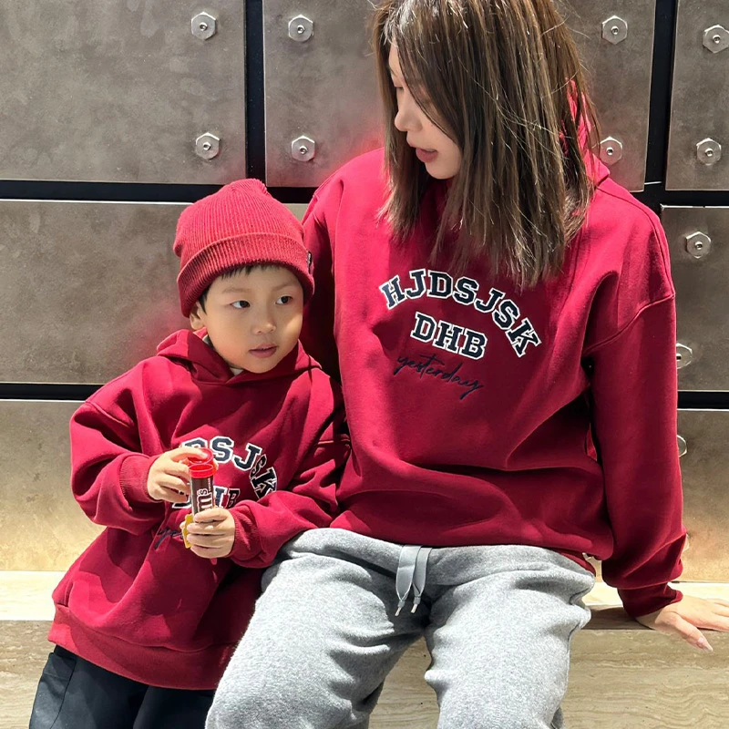 43104亲子装【刺绣字母】冬款加绒儿童连帽卫衣韩版红色卫衣男童