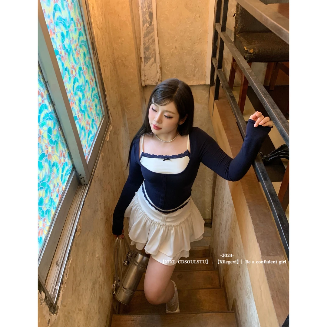 CD.soul【心动标记】大码减龄秋季T恤长袖上衣女蕾丝小吊带两件套