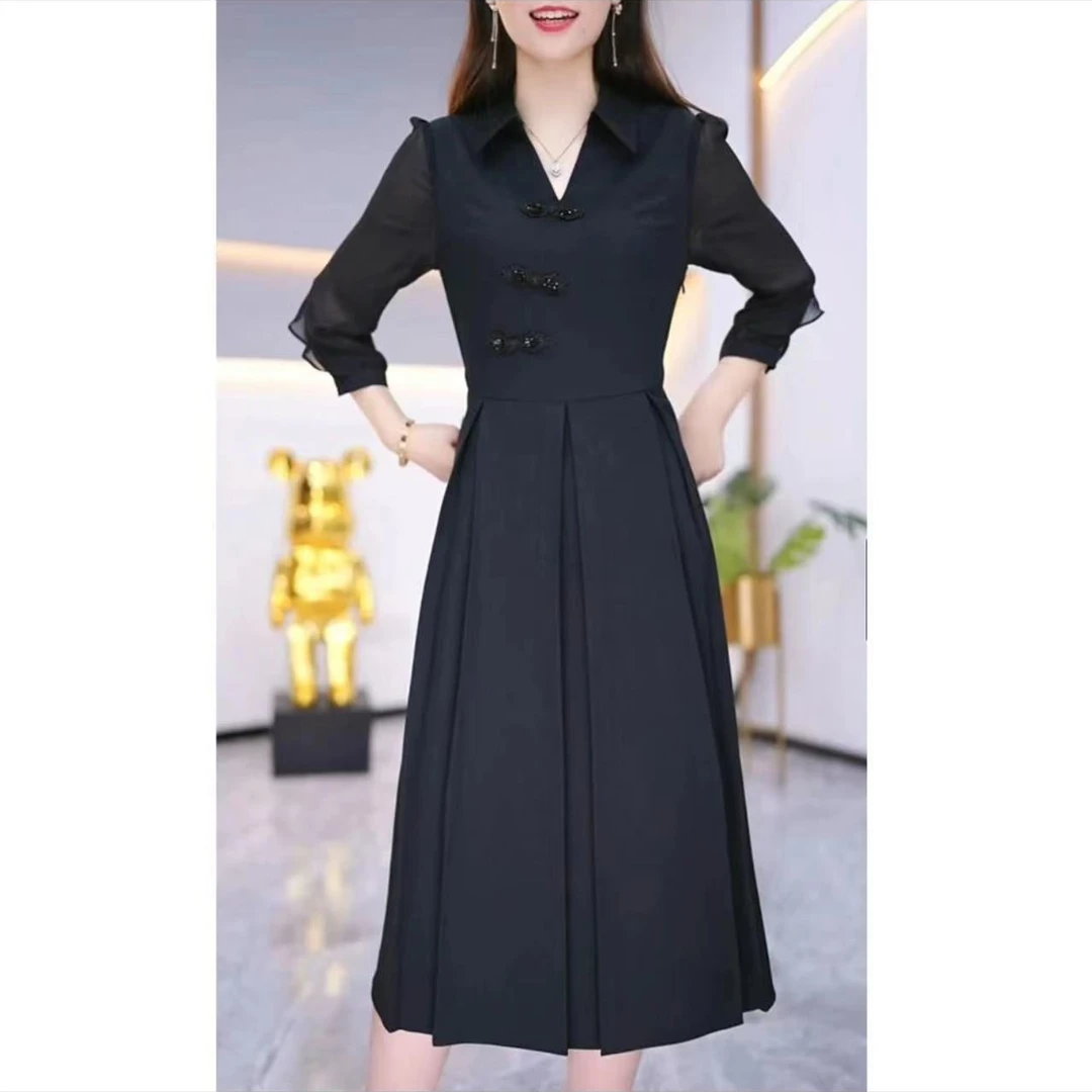 A918-A1女士连衣裙女装蕾丝春秋气质洋气时尚打底收腰修身连衣裙