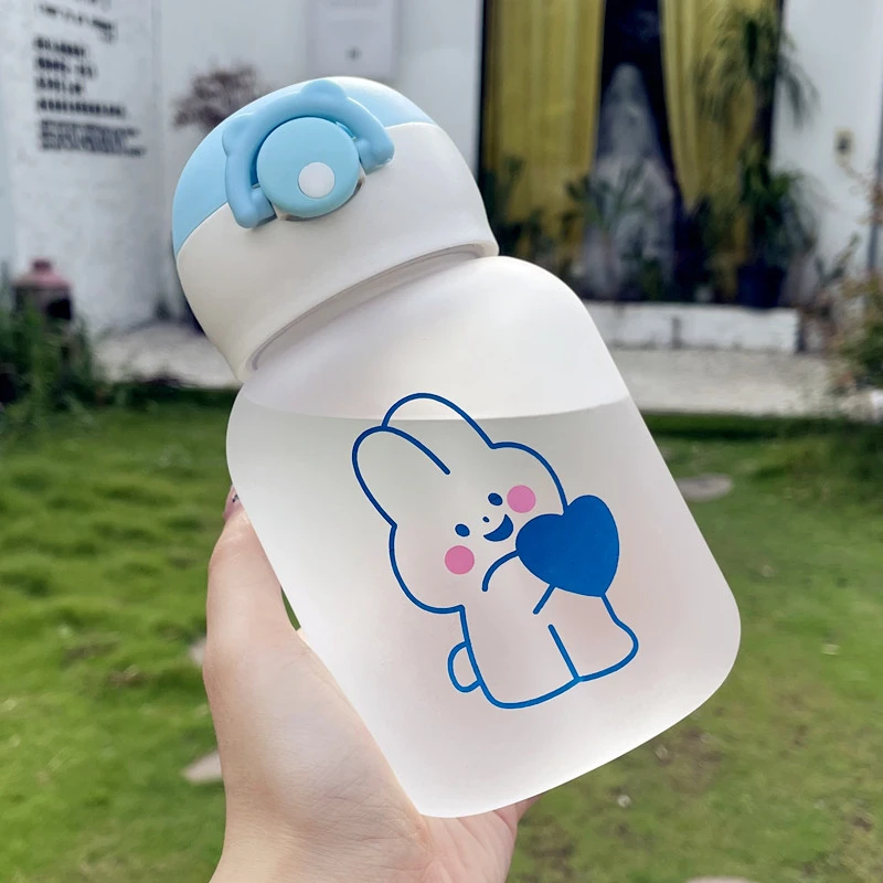 新款大容量便携塑料吸管水杯子防摔超萌女学生ins韩版耐高温茶杯