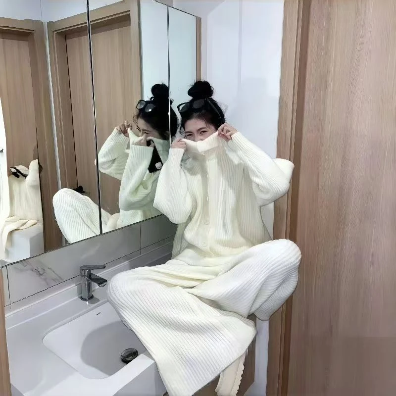 春秋季女士直筒阔腿裤两件套针织衫毛衣套装宽松休闲轻熟新款纯色