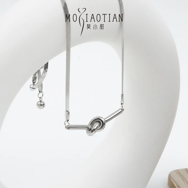 钛钢项链 轻奢打结蛇骨链冷淡风气质百搭锁骨链女短款项链钛钢ins