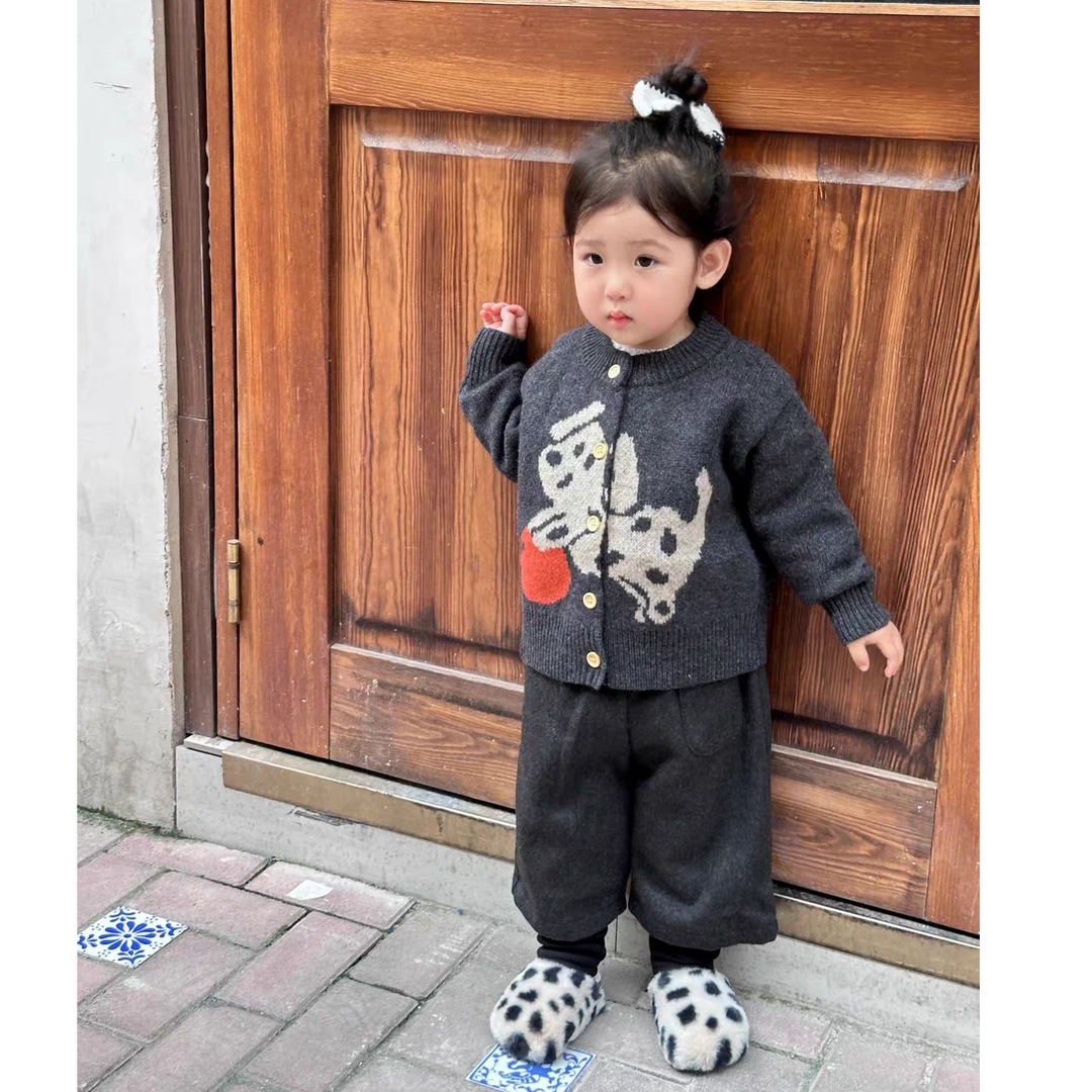 壹妈韩版童装萌娃女童套装秋冬洋气儿童洋气卡通针织开衫阔腿裤子