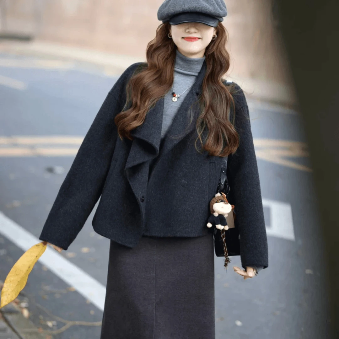 秋冬一整套女韩系设计感小众毛呢外套搭配打底衫半身裙显瘦三件套