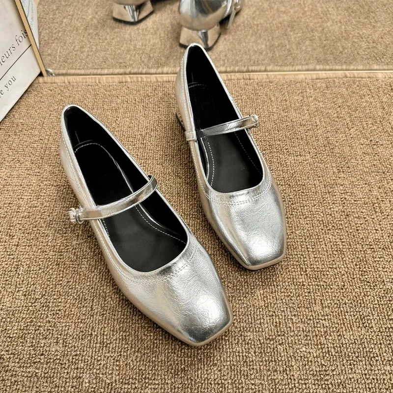 玛丽珍轻奢鞋子女款爆款2025新款法式粗跟浅口圆头小众百搭鞋子女