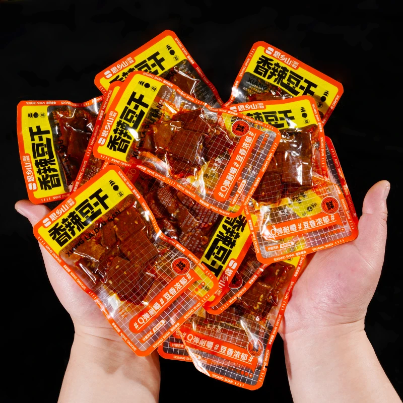 思乡山平江豆干酱干小包装香辣味辣条解馋小零食湖南特产豆腐干z
