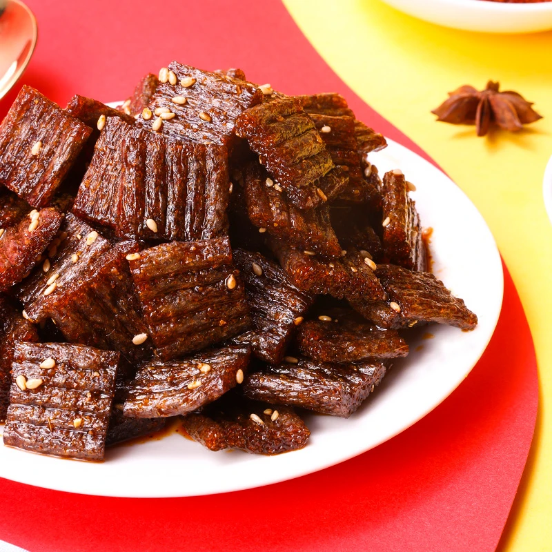 思乡山网红辣块解馋小零食辣条大礼包麻辣块湖南特产休闲食品30g