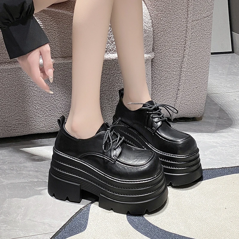 黑色小皮鞋女春秋2025新款松糕厚底乐福鞋小个子10cm增高跟女单鞋