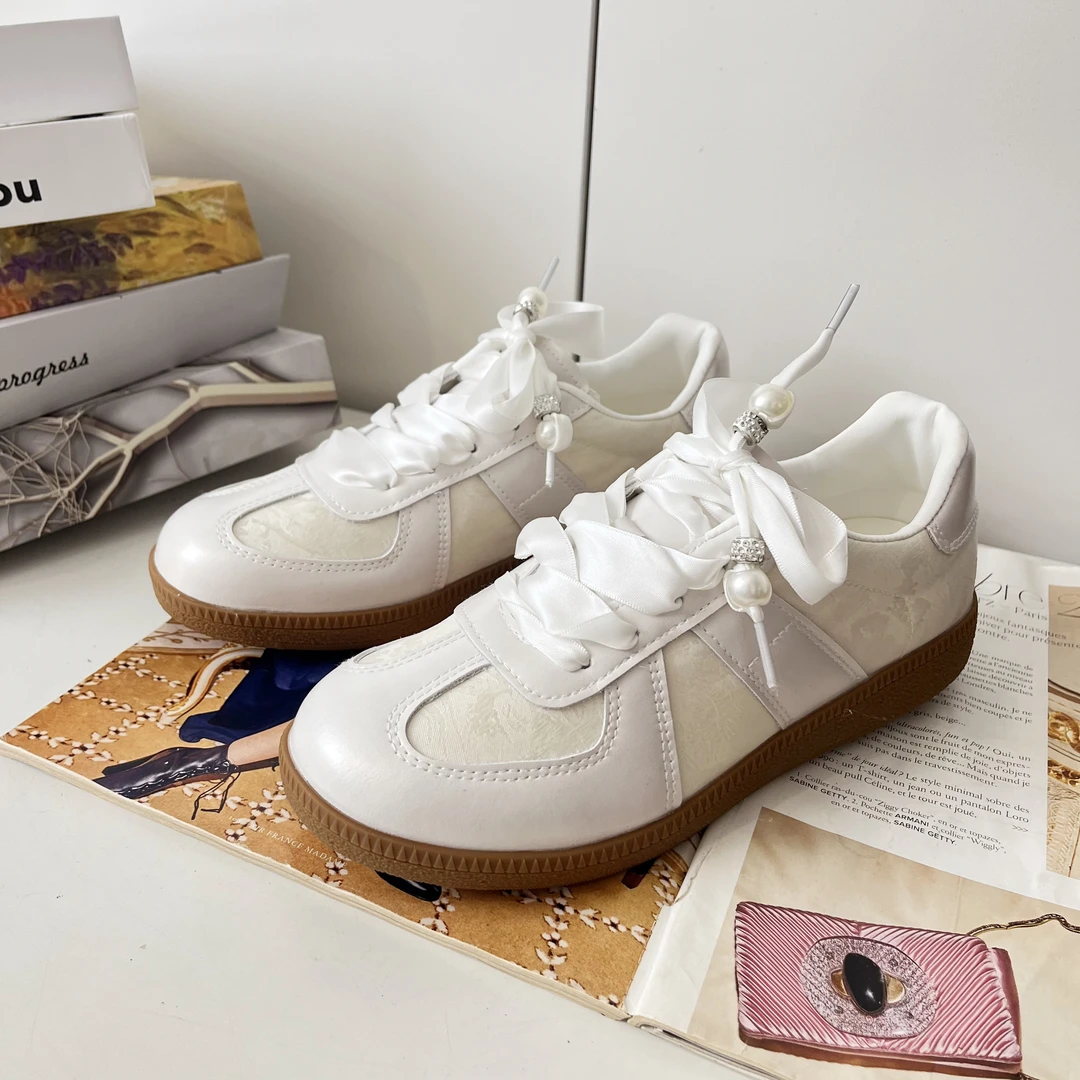 路珈小镇  A257新中式透气德迅鞋夏季学生运动韩版百搭软底板鞋女