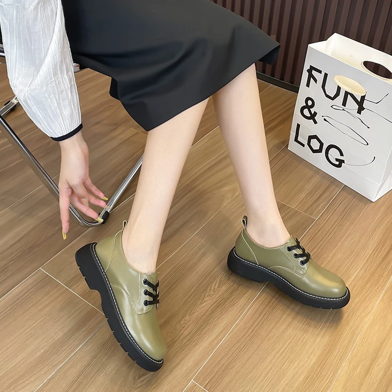 【直播专属】米兰色老爹鞋女2024新款时尚运动鞋软底加绒