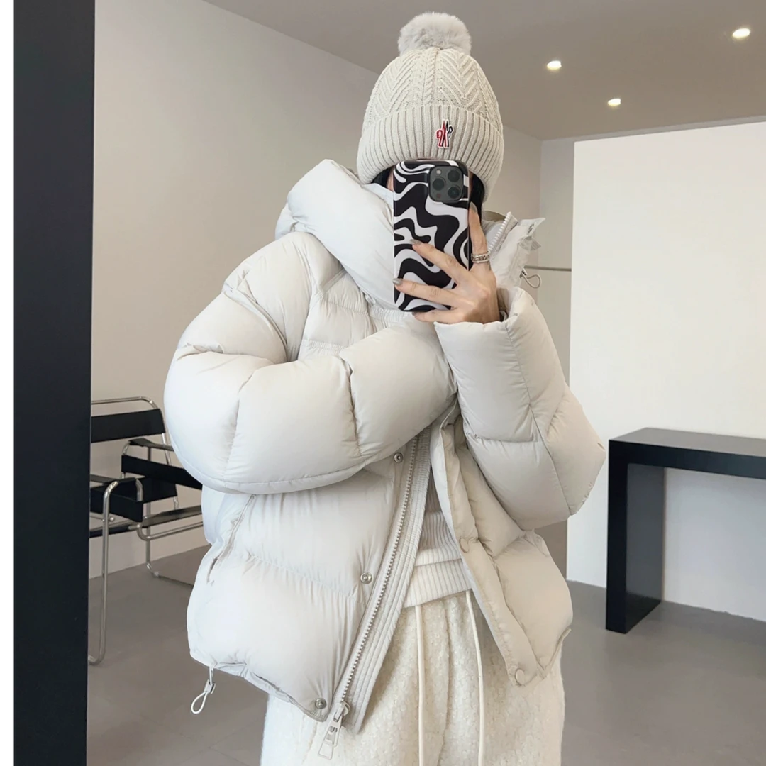 2024秋冬新款95白鸭绒泡芙款短款羽绒服外套女宽松连帽时尚立领