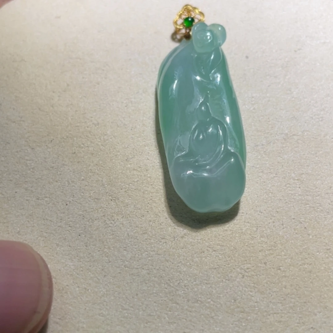 【闪购商品】翡翠颈饰18K金镶嵌睡**?