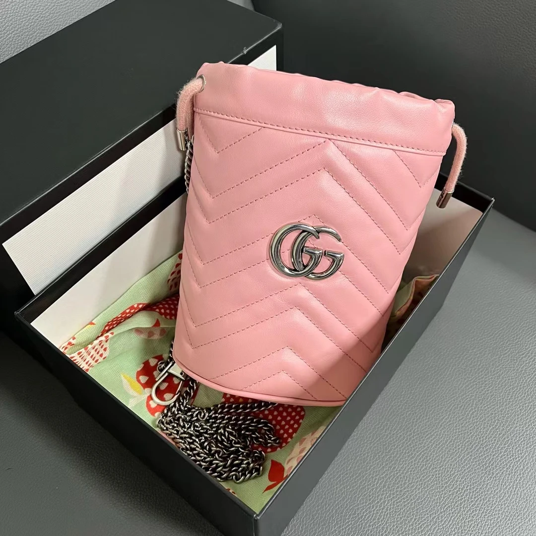95新 GUCCI/古驰 坤球奢选 古驰粉色mini水桶包