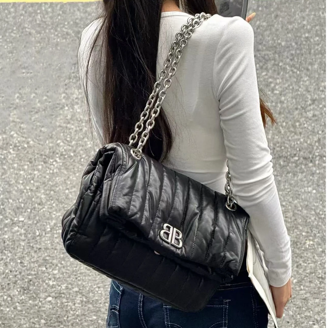 95新 Balenciaga/巴黎世家 坤球奢选 巴黎世家黑银中号Monaco单肩