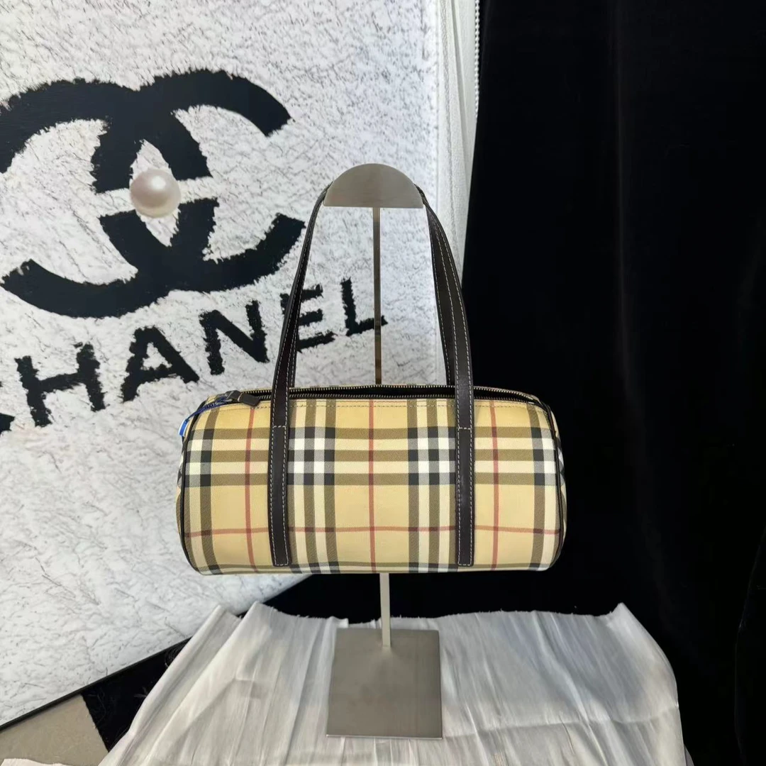 95新 BURBERRY/博柏利 坤球奢选 巴宝莉条纹单肩包