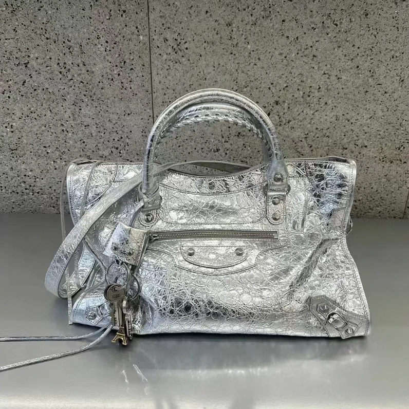 95新 Balenciaga/巴黎世家 CS5335/未来银机车中号/斜挎包