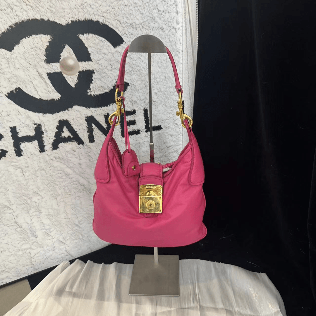 95新 MIU MIU/缪缪 坤球奢选 缪缪单肩包