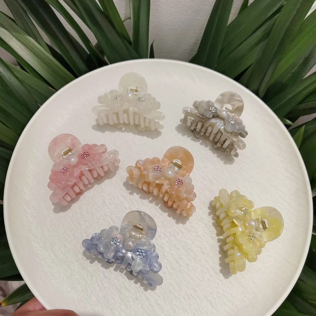 新款醋酸国风蝴蝶结小盘扣中号抓夹时尚高级感少女盘发半扎鲨鱼夹