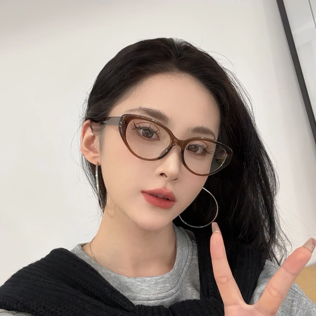 2025新款欧美猫眼黑色眼镜女复古网红同款素颜超轻防蓝光平光镜框