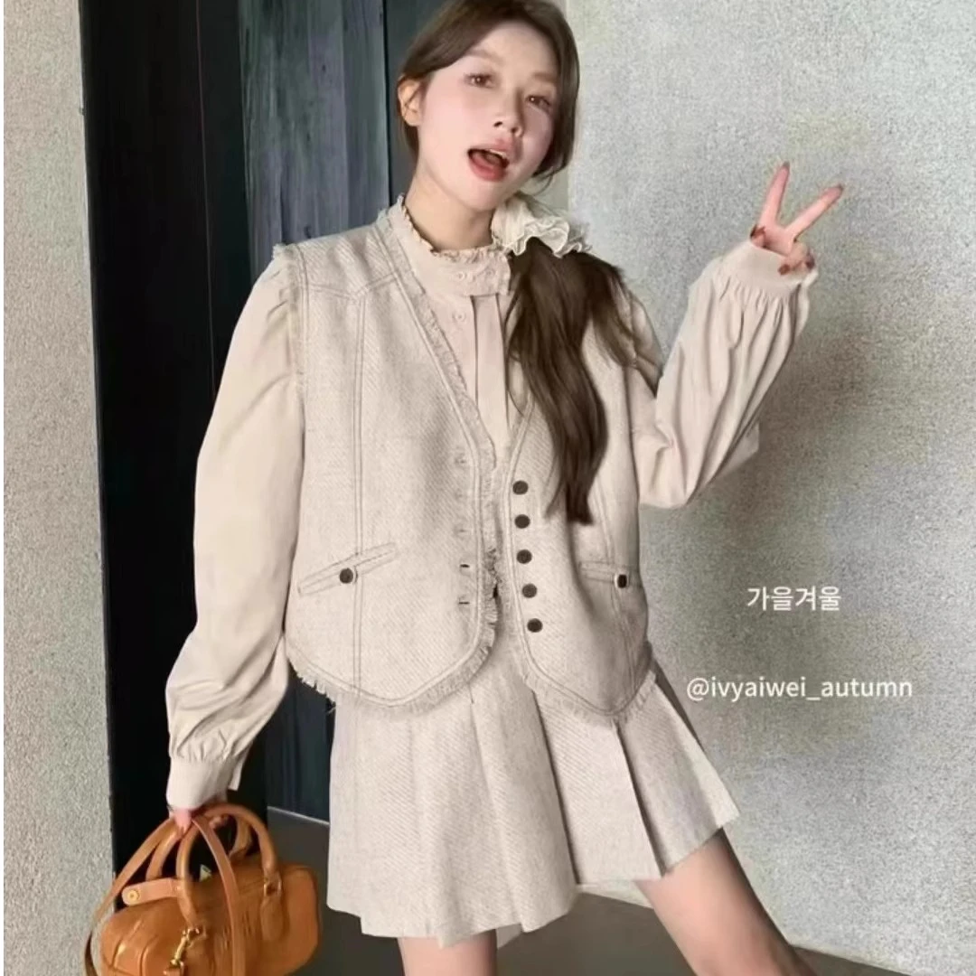 新款立领长袖衬衫配小香风马甲高腰百褶半身裙甜美气质套装T-017