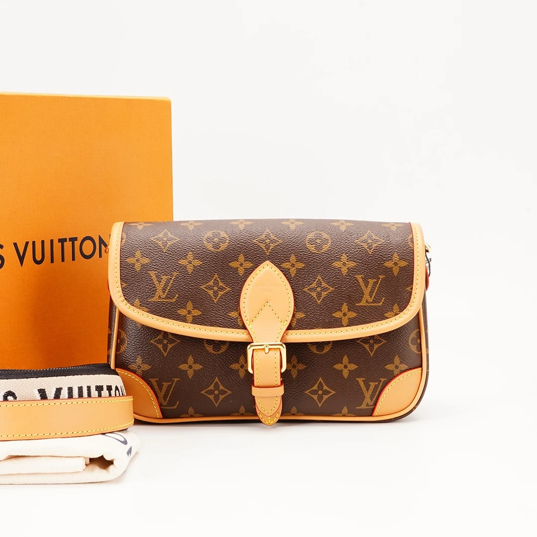 全新未使用 LouisVuitton/路易威登 【牛姐姐】法棍包卡其肩带
