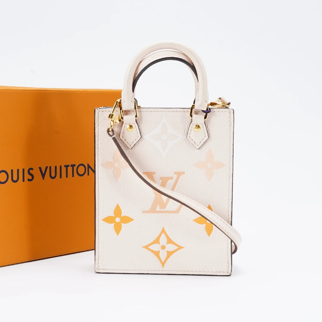 95新 LouisVuitton/路易威登 【周周】琴谱mini全皮款/BG22012744