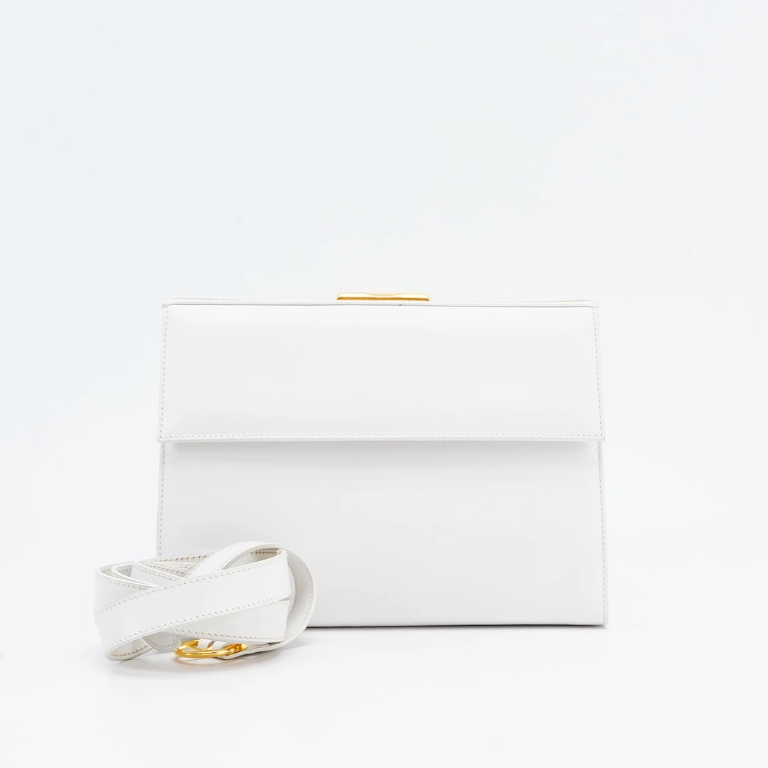 95新 FERRAGAMO/菲拉格慕 【桔夕牛姐】 中古翻盖盒子/BG23008383