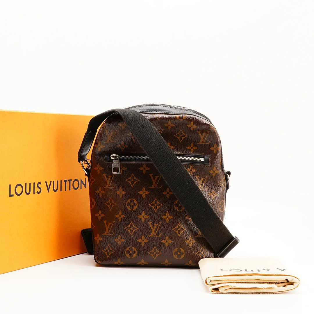 95新 LouisVuitton/路易威登 【桔夕牛姐】 男士邮差包/BG23006548