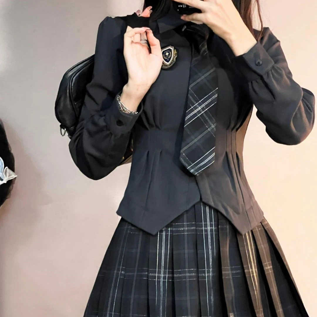 松露灰色长袖套装 织物猪原创jk制服纯欲显瘦灰色收腰衬衫设计感