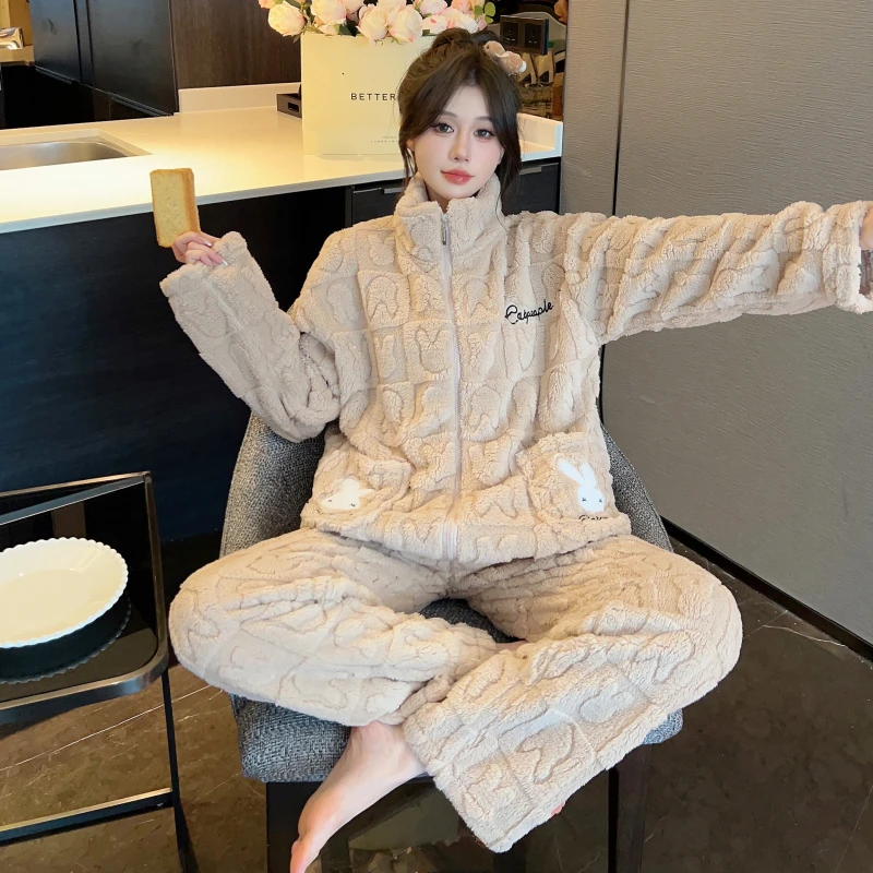 提花绒绣花睡衣女秋冬季新款甜美拉链立领长袖保暖女士家居服套装