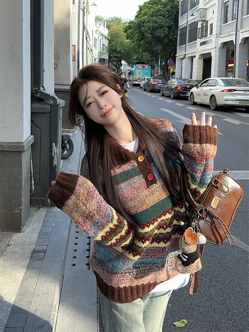 复古彩色条纹翻领毛衣女秋冬长袖宽松针织衫艺术生撞色慵懒风上衣
