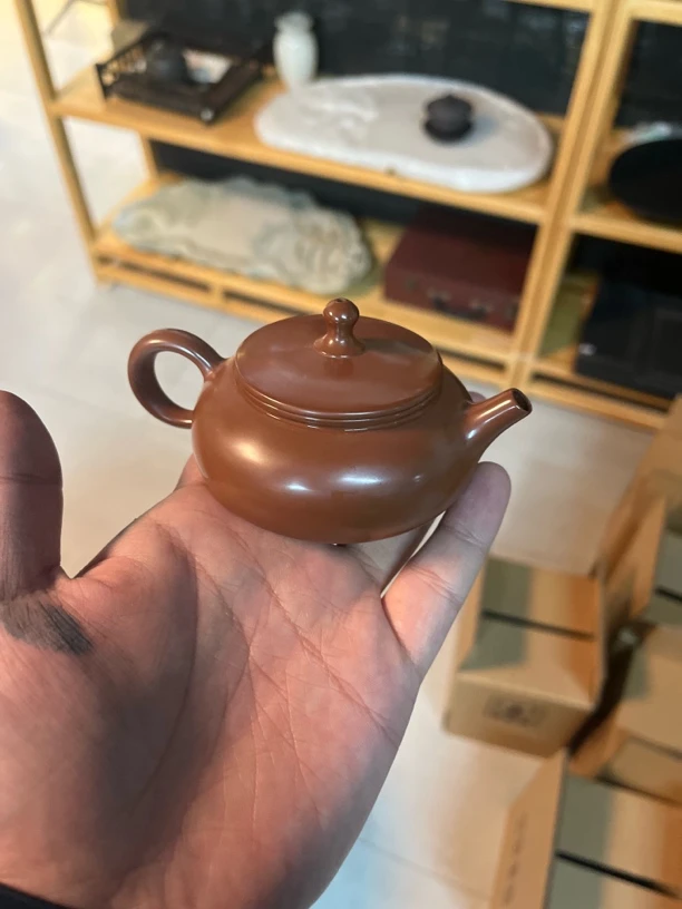 【新号链接】潮州原矿朱泥精工手拉壶