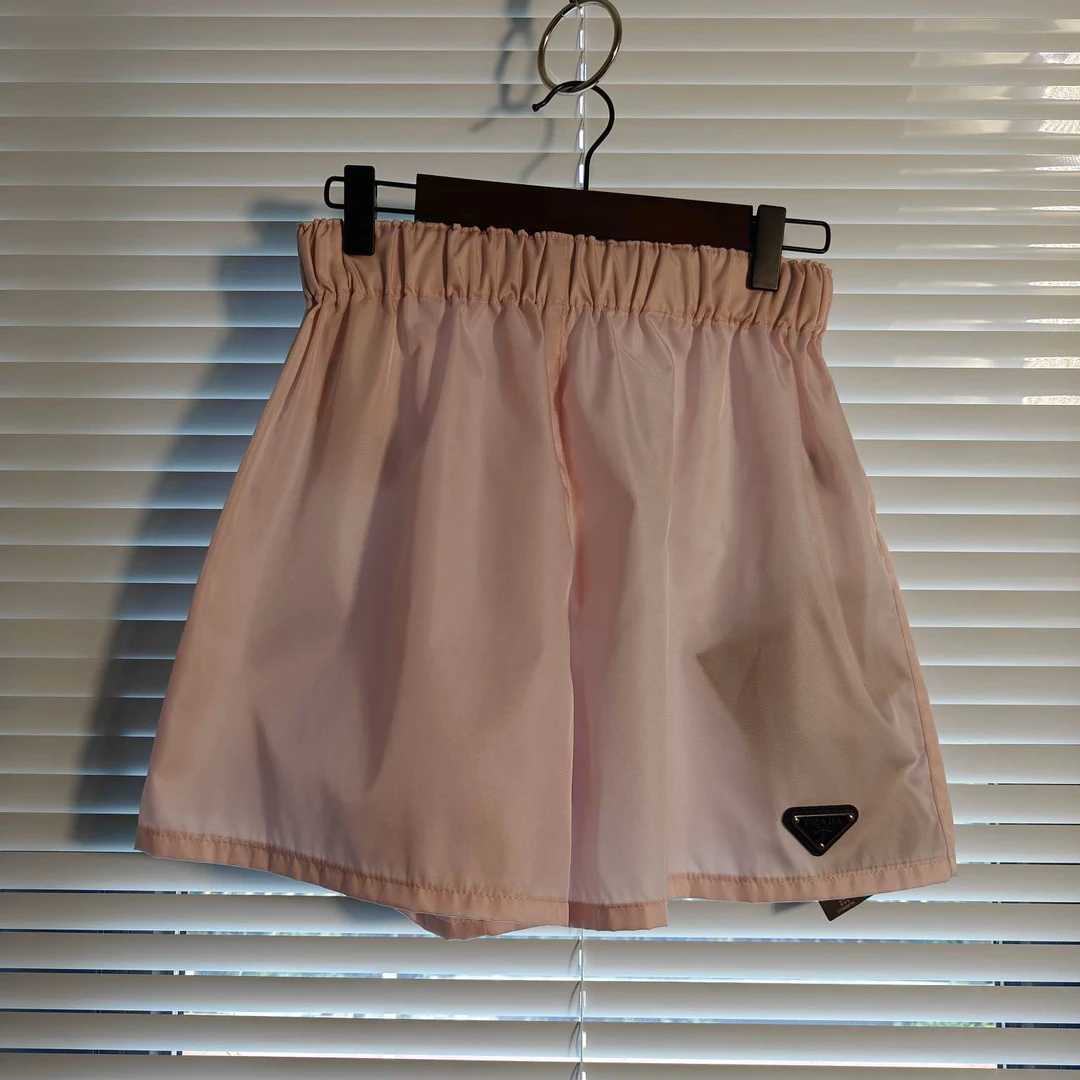 prada 普拉达 粉色尼龙短裤 38码 全新原吊 002015