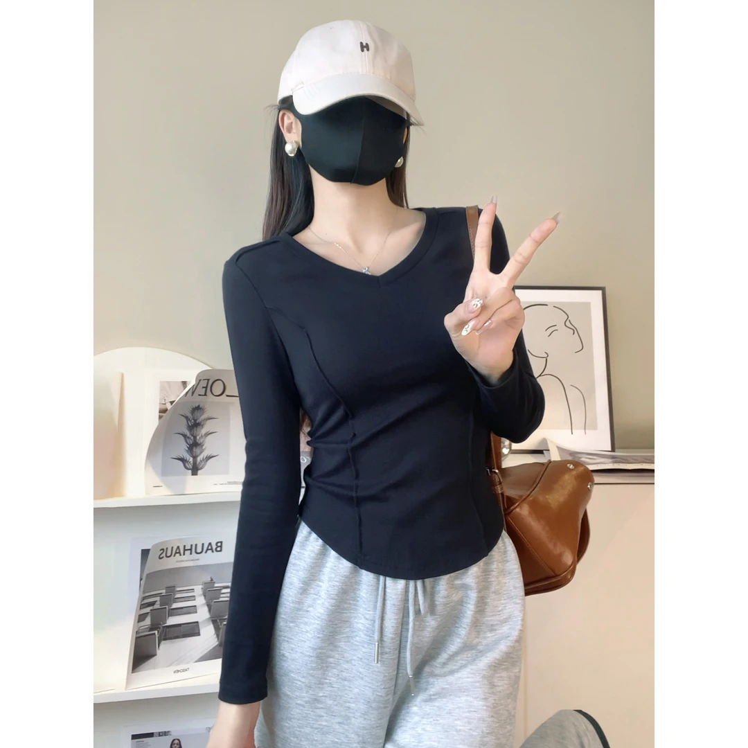黑色V领鱼骨长袖t恤女2024春秋弧形下摆不规则打底衫修身显瘦上衣