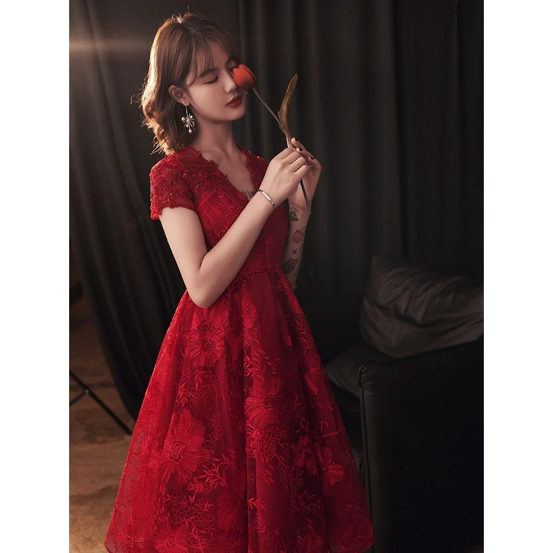 妤娜V领小个子敬酒服新娘2025新款结婚订婚衣服大码中式礼服遮肚